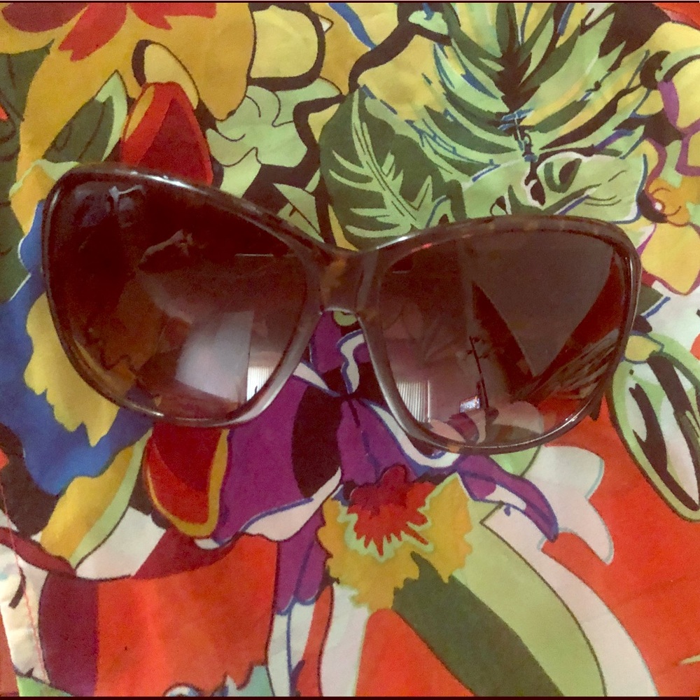 Jessica Simpson Brown Tortoise Print Sunglasses